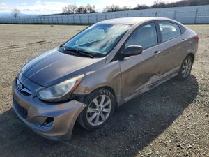 Hyundai Accent 1.6L 4 2012