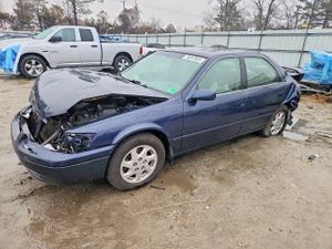 Toyota Camry LE 3.0L 6 1999