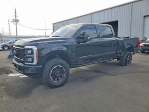 Ford F-250 SUPER DUTY 6.7L 8 2025