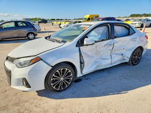 Toyota Corolla 1.8L 4 2015