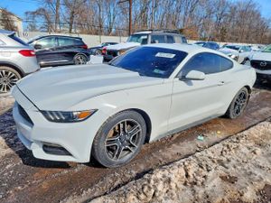 Ford Mustang 3.7L 6 2015