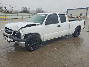 Chevrolet Silverado 1500 C1500 5.3L 8 2004