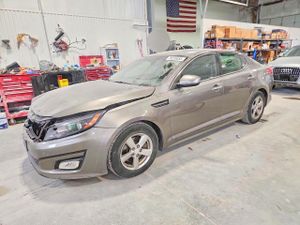 Kia Optima LX 2.4L 4 2015