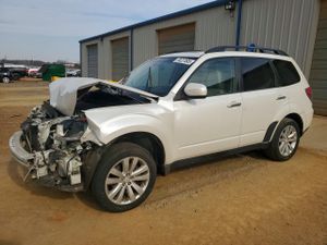 Subaru Forester 2.5L 4 2011