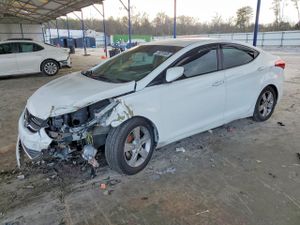 Hyundai Elantra GLS 1.8L 4 2013