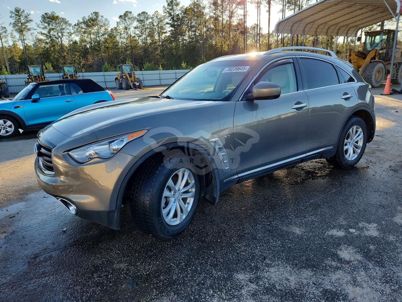 Infiniti QX70 3.7L 6 2015