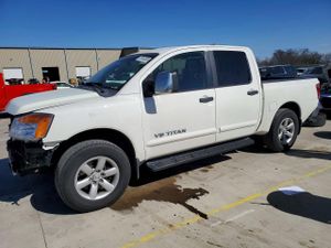 Nissan Titan S 5.6L 8 2012