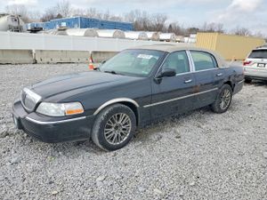 Lincoln Town Car SIGNATURE LIMITED 4.6L 8 2007