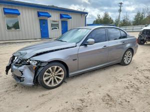 BMW 3 Series 3.0L 6 2011