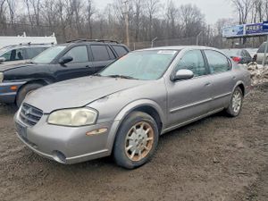 Nissan Maxima GXE 3.0L 6 2001