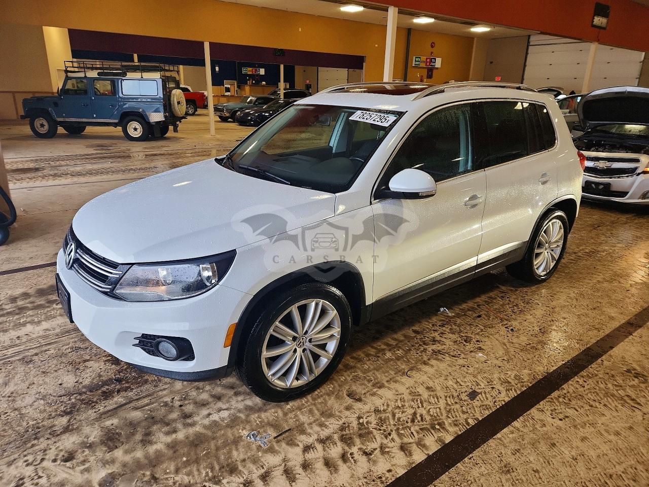 Volkswagen Tiguan 2.0L 4 2014