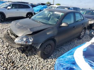 Volkswagen Jetta 2.0L 4 2010