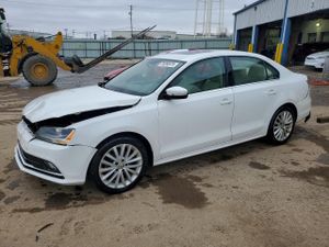 Volkswagen Jetta 1.8L 4 2015
