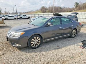 Toyota Avalon BASE 3.5L 6 2011