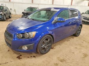 Chevrolet Aveo (Sonic) LTZ 1.4L 4 2012
