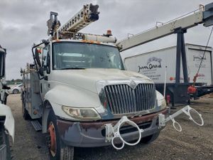 International DuraStar / 4000 4300 7.6L 6 2006