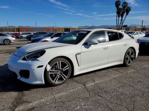 Porsche Panamera 3.6L 6 2012