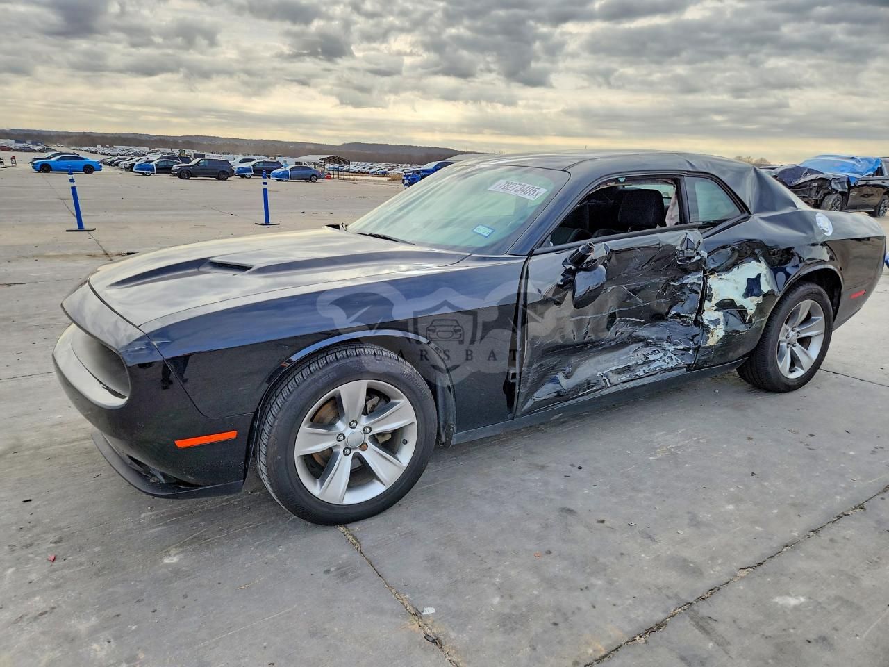 Dodge Challenger 3.6L 6 2017