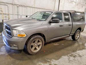 Dodge RAM ST 5.7L 8 2012