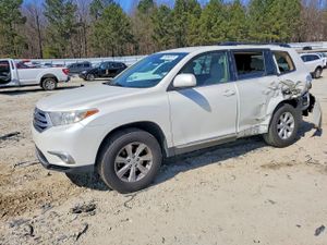 Toyota Highlander 3.5L 6 2013