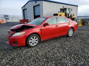 Toyota Camry BASE 2.5L 4 2011