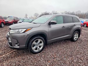 Toyota Highlander 3.5L 6 2018