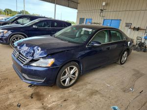 Volkswagen Passat SE 1.8L 4 2014