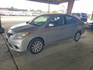 Nissan Versa 1.6L 4 2012
