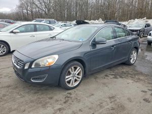 Volvo S60 2.4L 5 2012