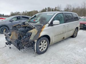 Chrysler Town & Country 3.6L 6 2011