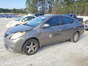 Nissan Versa 1.6L 4 2013