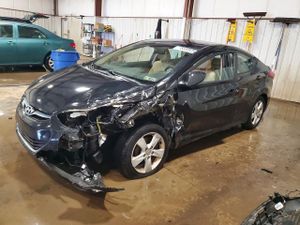 Hyundai Elantra GLS 1.8L 4 2012
