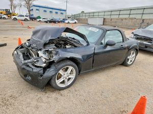 Mazda MX-5 (Miata) 2.0L 4 2008