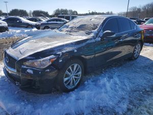 Infiniti Q50 3.7L 6 2015