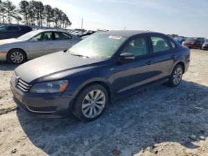 Volkswagen Passat 1.8L 4 2015