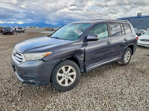 Toyota Highlander 3.5L 6 2013