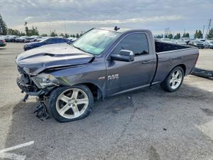 RAM 1500 5.7L 8 2014