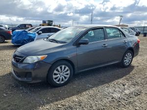 Toyota Corolla 1.8L 4 2013
