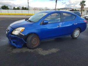 Nissan Versa S 1.6L 4 2012
