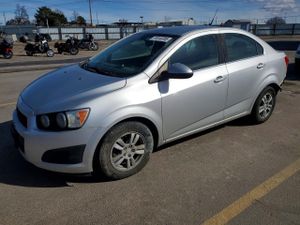 Chevrolet Aveo (Sonic) 1.8L 4 2014