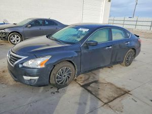 Nissan Altima 2.5L 4 2015