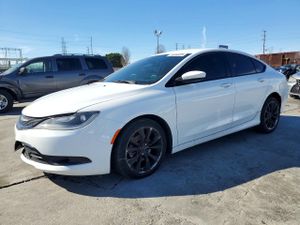Chrysler 200 2.4L 4 2015