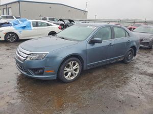 Ford Fusion SE 2.5L 4 2012