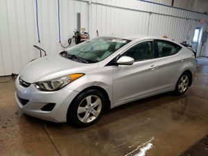 Hyundai Elantra 1.8L 4 2013