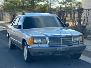 Mercedes-Benz 560 SEL 5.6L 8 1986