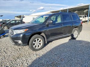 Toyota Highlander 3.5L 6 2013