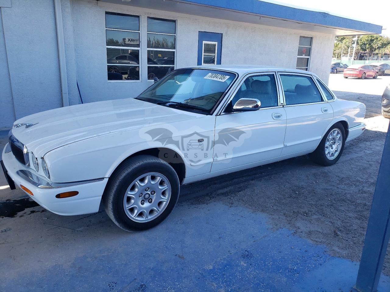 Jaguar XJ 2000