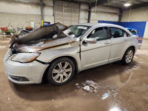 Chrysler 200 2.4L 4 2012