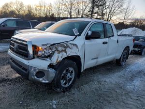 Toyota Tundra 4.6L 8 2012
