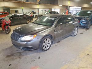 Chrysler 200 2.4L 4 2013
